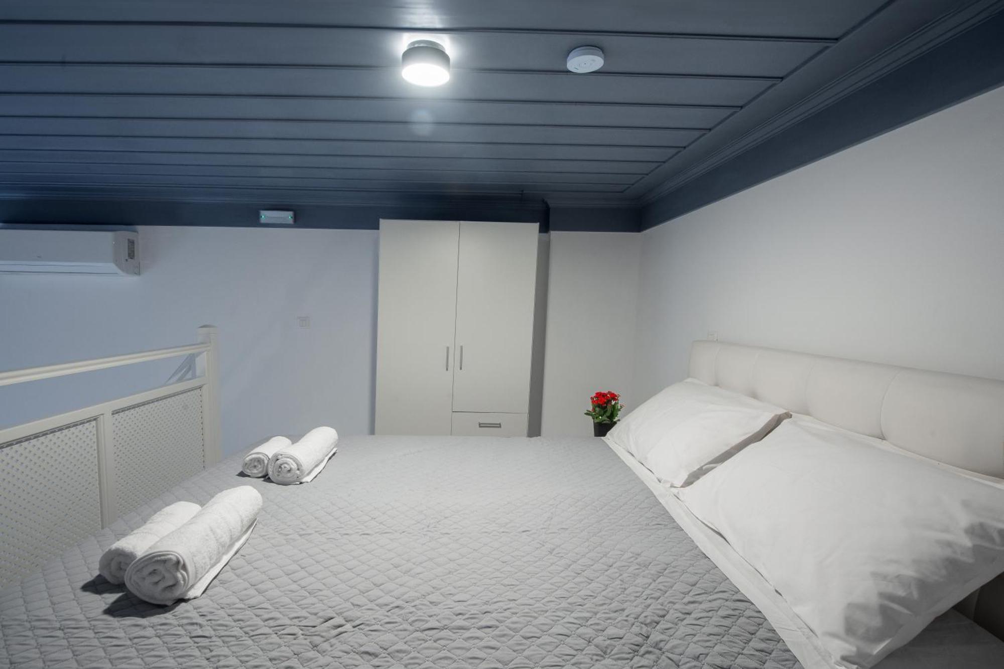 Porto Harani Seaside Apartments Сими Екстериор снимка