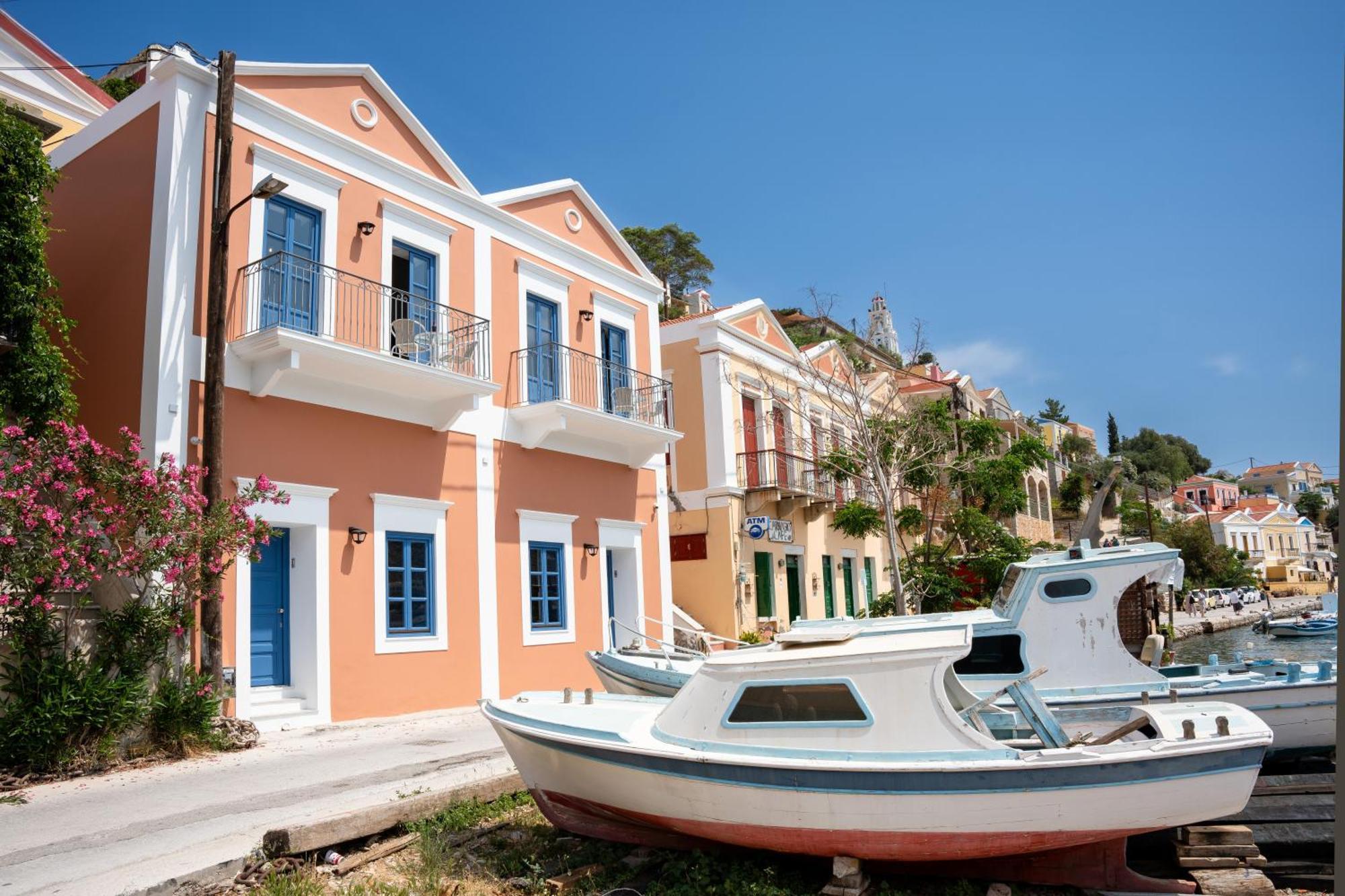 Porto Harani Seaside Apartments Сими Екстериор снимка