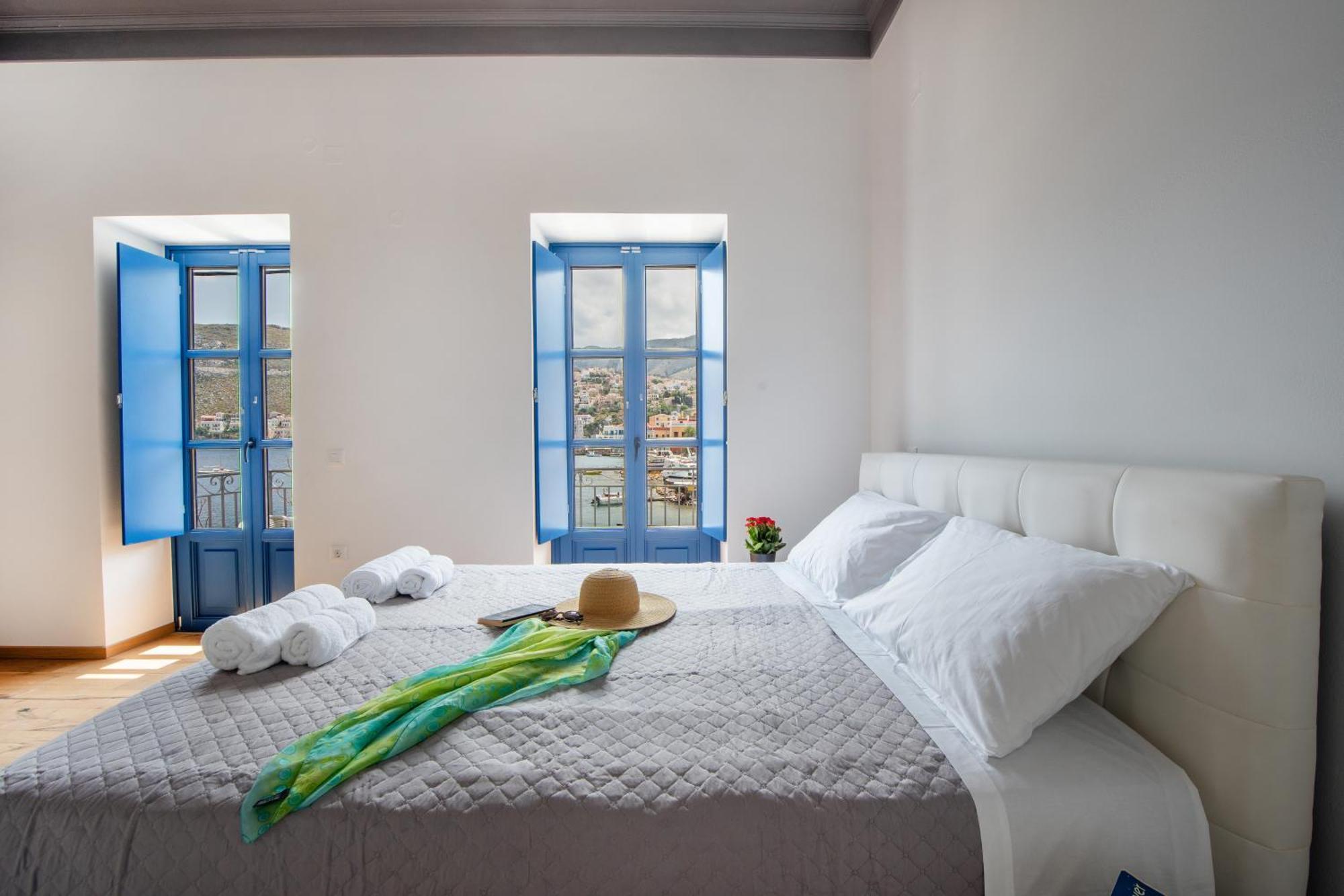 Porto Harani Seaside Apartments Сими Екстериор снимка